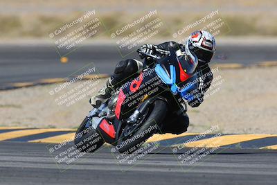 media/Mar-24-2025-Moto Forza (Mon) [[57ce5c5cff]]/2-Intermediate Group/Session 2 Turn 11/